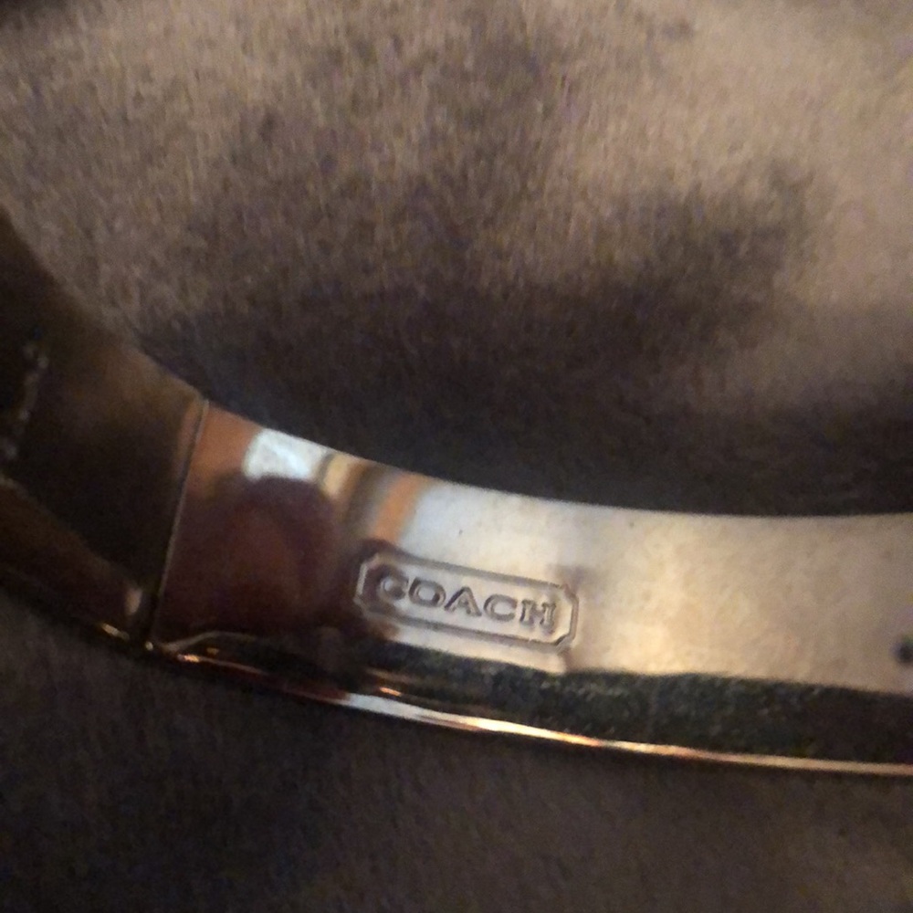 Coach oval bangle - Picture 3 of 4
